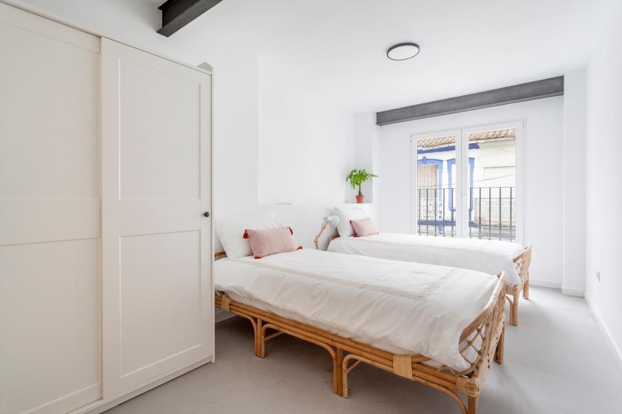 발렌시아 Three Floor House With Terrace 빌라 외부 사진